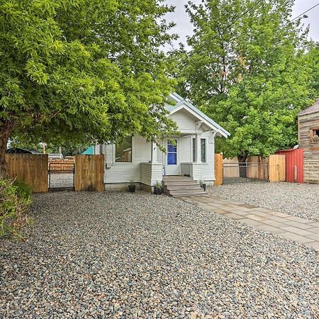 Pet-Friendly Baker City Escape With Private Yard! 외부 사진