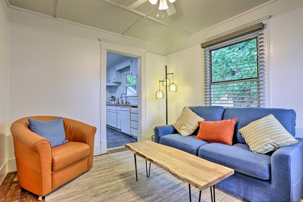 Pet-Friendly Baker City Escape With Private Yard! 외부 사진