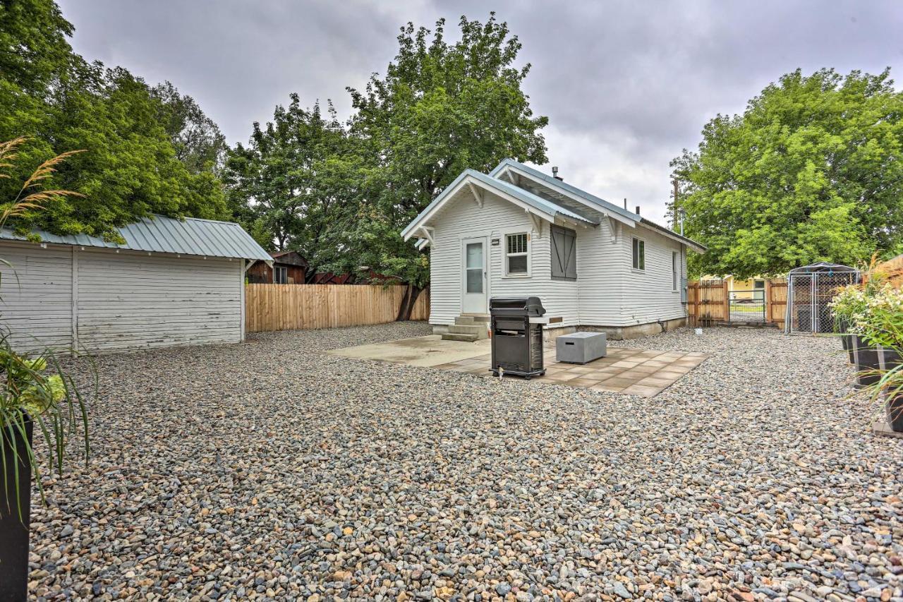 Pet-Friendly Baker City Escape With Private Yard! 외부 사진