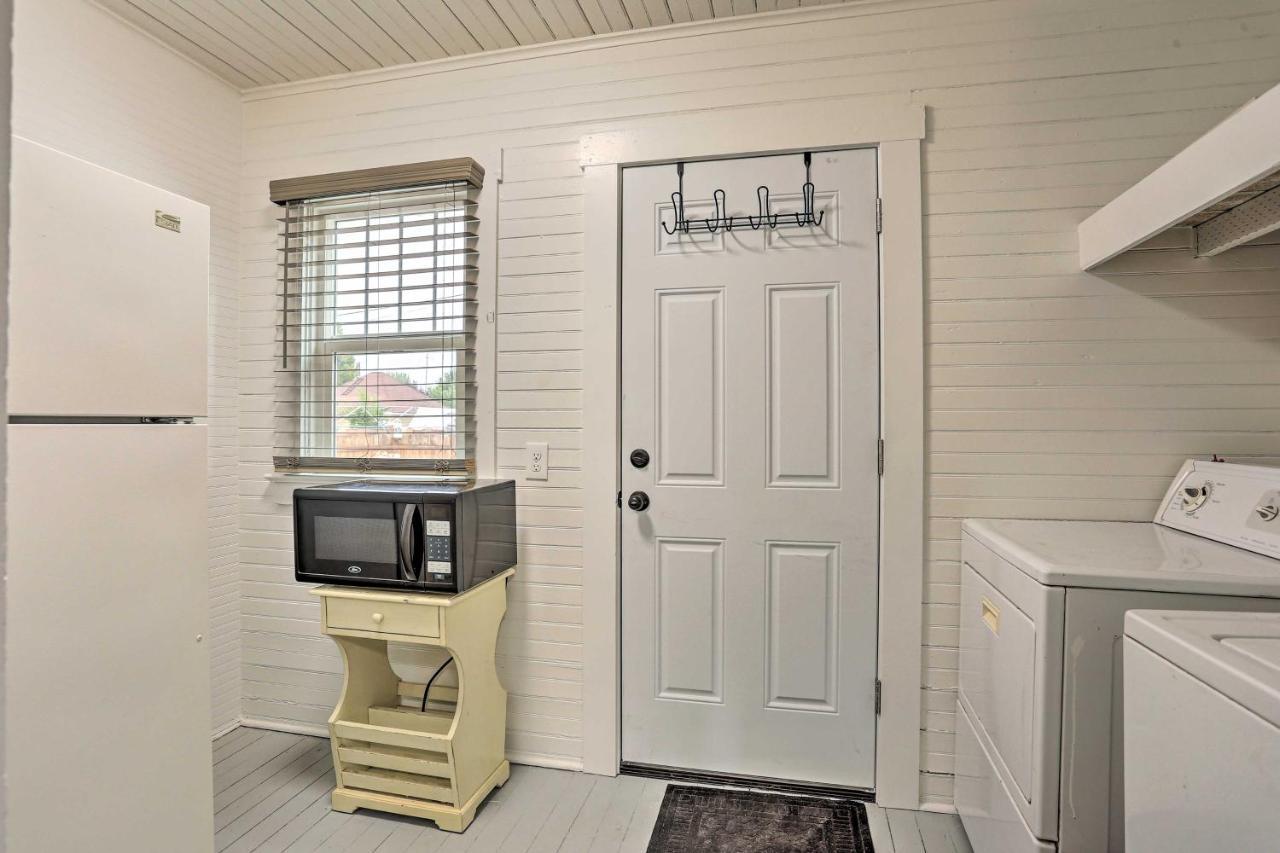 Pet-Friendly Baker City Escape With Private Yard! 외부 사진